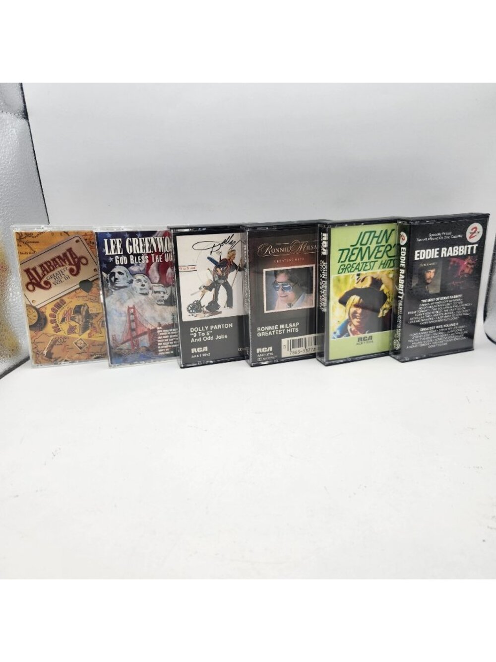 Lot of 6 Country Cassette Tapes Alabama L Greenwood Parton Milsap Denver Rabbitt - Picture 1 of 10